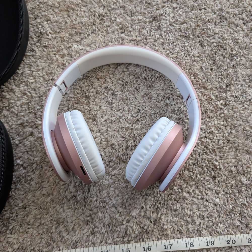 Wireless Pink Headphones